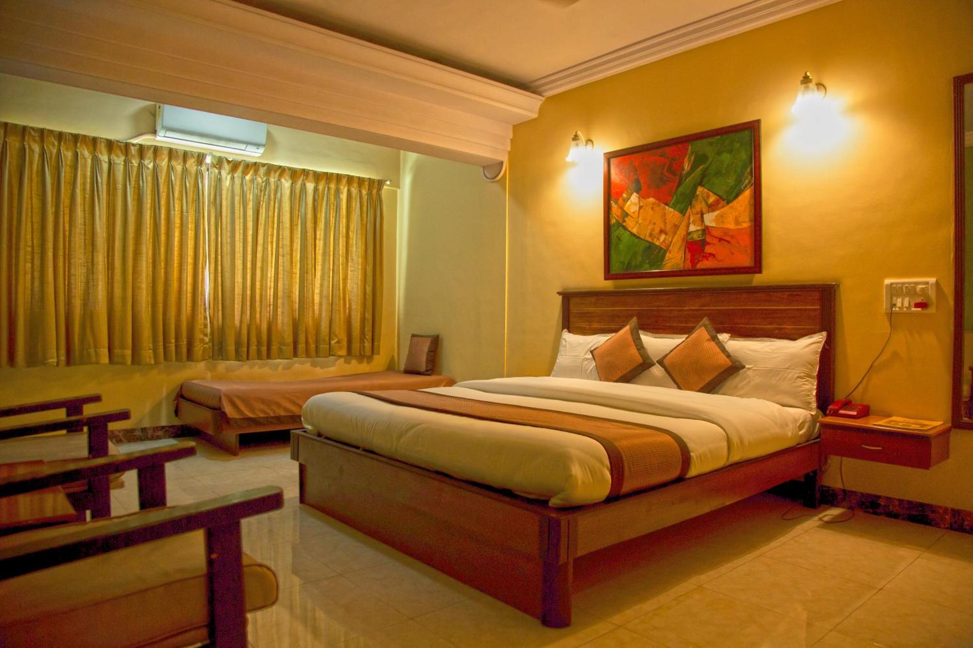 Hotel Sai Leela - Shirdi Exterior photo